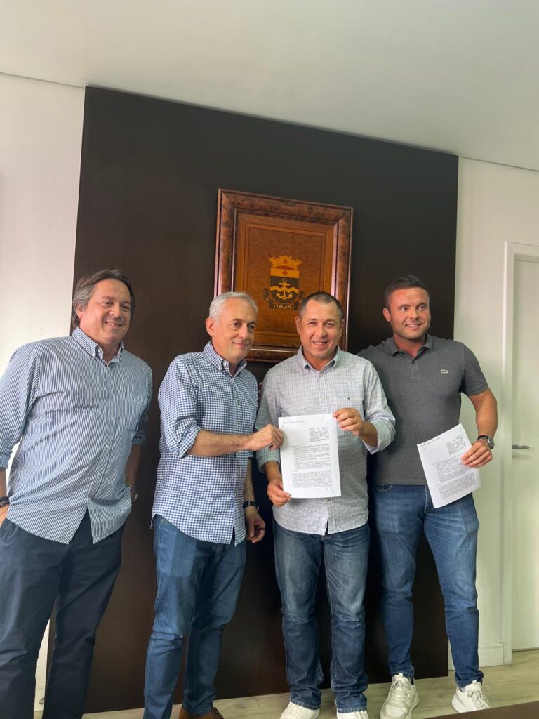 A Prefeitura de Itajaí firmou acordo com o BRDE para impulsionar a economia e inovação na cidade.